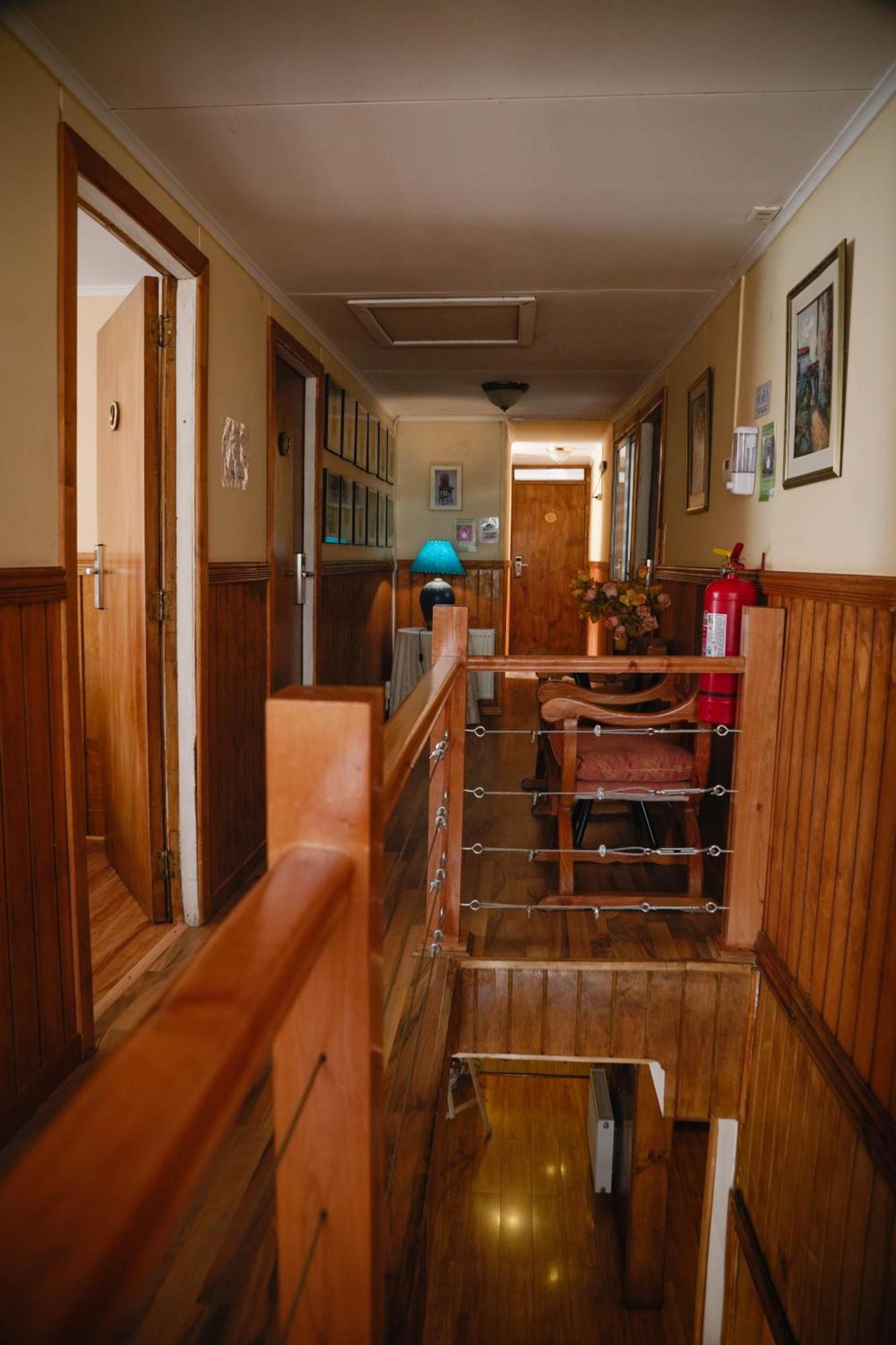 Hostal Hielo Sur Punta Arenas Exterior foto